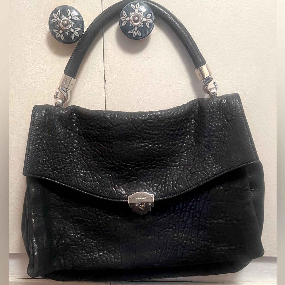 100% AUTHENTIC YSL Bag. Black leather. Pre❤️Loved